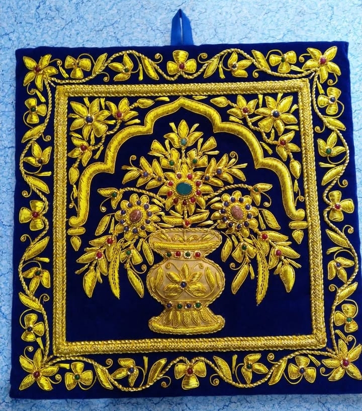 Frame Batch – Classic Handmade Embroidery Patch