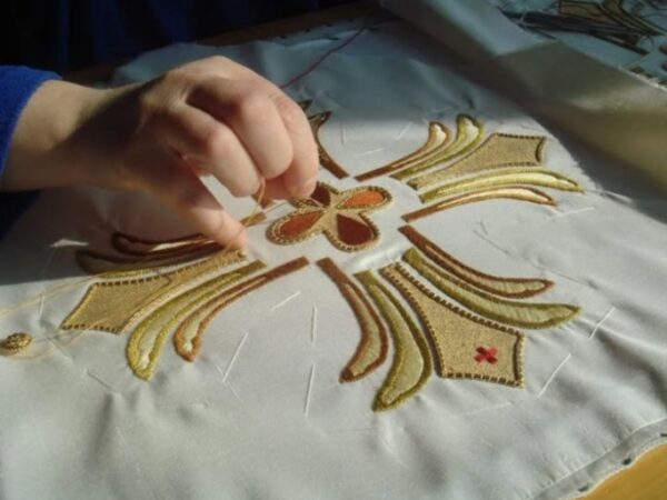 Hand Embroidery Batch – Handmade Detailed Textile Art