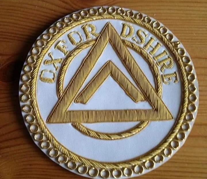 Oxfordshire embroidered patch for jacket, bag, hat, or collectible display