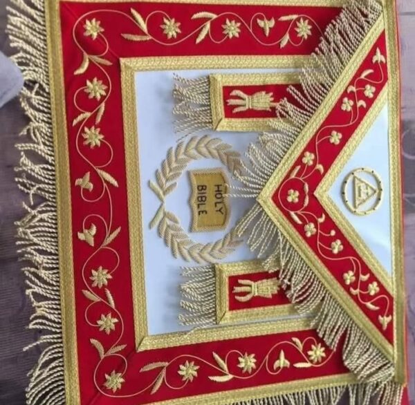 Hand Embroidery Batch – Elegant Handmade Decorative Patch